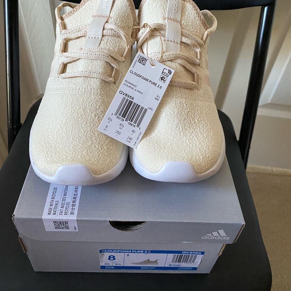 Size 8 adidas